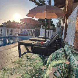 Villa Don Giovanni Fuengirola, Piscina Privada y vistas al mar y a la Montaña