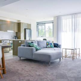 Spacious sun-drenched apartment, centrally located: Canberra şehrinde bir otel
