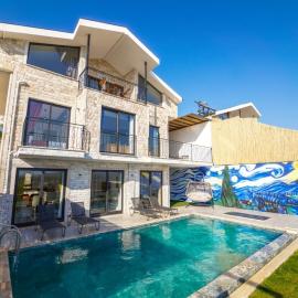 Villa Legendary 2, hotel din Kumluova