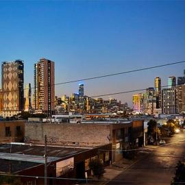 Superb City Views - Apartment, work or just relax!