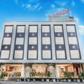 Regenta Place Bhopal by Royal Orchid Hotels Limited, ξενοδοχείο σε Bhopal