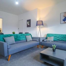 Leadenflower Apartment
