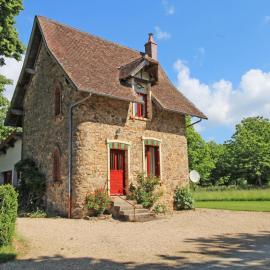 Les grangettes, hotel in Rilhac-Rancon