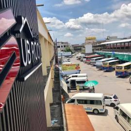 ซับรูมโฮเทล Subroom Hotel, hotel in Suratthani