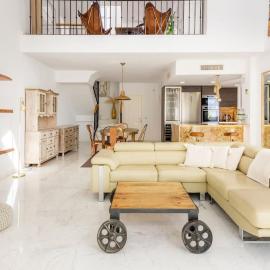 Luxury Casa Mijas with sea view, מלון במיחאס