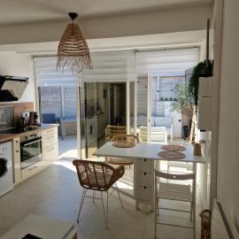 Superbe appartement au coeur du Cap-Ferret, hotel in Cap-Ferret
