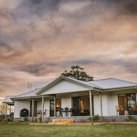 Clarrie's Green, hotel in Clarence Town