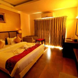 Paravoor Galaxy Hotel, viešbutis mieste Čerai Bičas