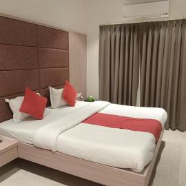 Hotel Rajshree, hotel a Ahmadnagar