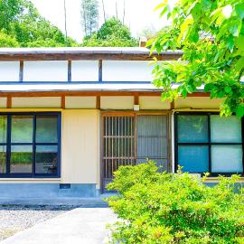 四万十川まで歩いて行ける 一棟まるっと貸し切りの宿 gu、四万十市のホテル