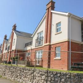 Sea La Vie, hotel in Benllech