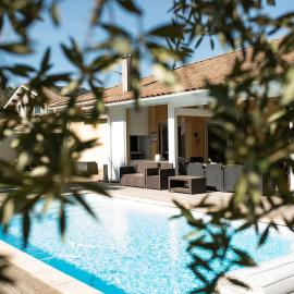 Villa Hibiscus à 10 min de l'océan: Saubion şehrinde bir otel