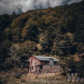 Korsha Guesthouse, hotel in Korsha