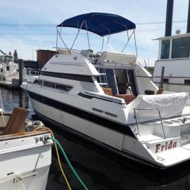 Yacht Stay Providence Marina, hotel i Providence