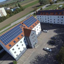OEKOTEL Korneuburg, hotel v mestu Bisamberg