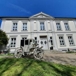 Haus Husen, отель в городе Ксантен