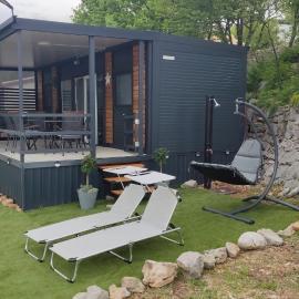 Mobile Home Livanda、クレノヴィツァのホテル