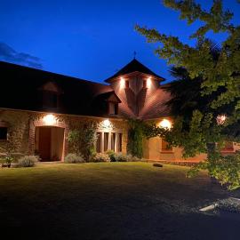 Domaine des pierres trouvées – hotel w mieście Saint-Vincent