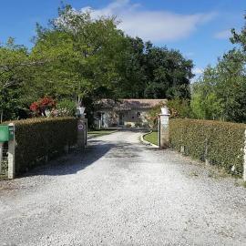 Clos Notre Dame, hotell i Générac