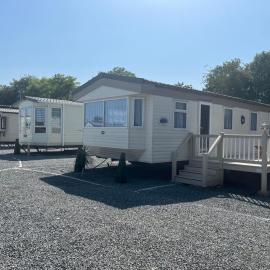 Marsh Farm Holiday Park، فندق في غريت يورماوث