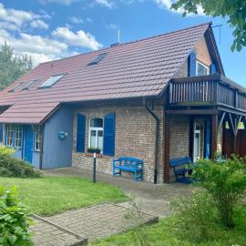Ferienwohnung am Sternhagener See, hotel v destinácii Lindenhagen