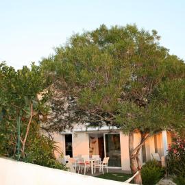Maison golfe d'Ajaccio: vue mer, hotel in Pietrosella