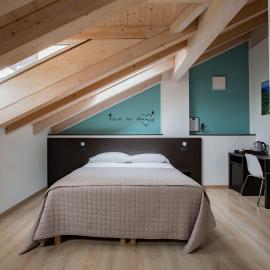 Il B&B di PIAZZA MOTTA, hotel a Albese Con Cassano