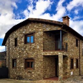 EL HUERTO DE LEÓN, Hotel in Prádena del Rincón
