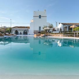 Masseria Samenti，托雷蘇達的飯店