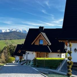 Osada Wichrówka, hotell i Dursztyn