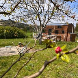 La Tiny Adorée, hotel en Montmeyran
