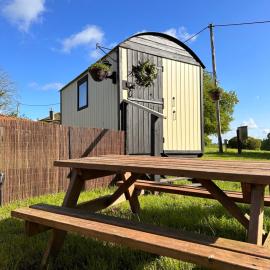 The Hideaway, Hotel in Fakenham