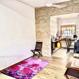 Isyfaq Homestay 2 bedroom & 2 bathroom