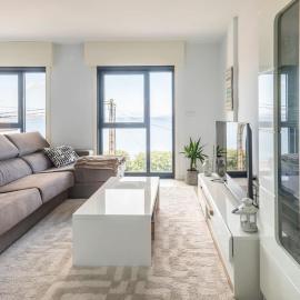 Piso en Ribeira, primera línea.: Ribeira şehrinde bir otel