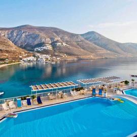 Aegialis Hotel & Spa, hotel di Aegiali