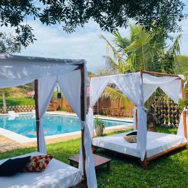 Mangal Beach Lodge، فندق في فيلانكولوس