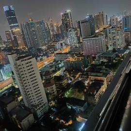 Omni Tower Nana Bangkok - Serviced Apartment on Sukhumvit Soi 4