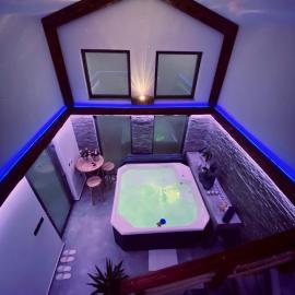 Vila LEMAR wellness & spa, hotel in Huncovce