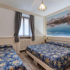 Hotel Al Sole, hotell i Saone