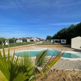 Paradis De Bellevue, hotel i Puymiclan