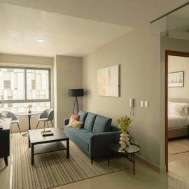 4C- Apartment W pool, gym, high speed WiFi 1BR