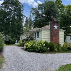 Cozy 2-bedroom Cottage with Access to Bantam Lake, ξενοδοχείο σε Morris