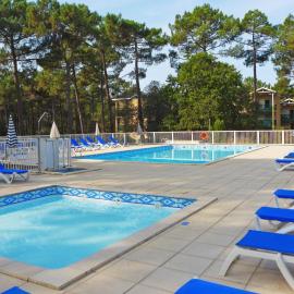 Apartment Les Grands Pins-2 by Interhome, hotel u gradu Karkan