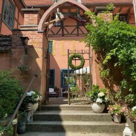 Wasserburg Turow, hotel Glewitz városában