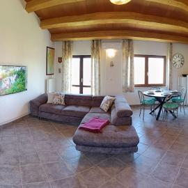 House in Istria, hotel di Plomin