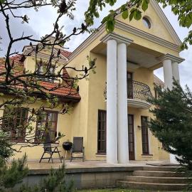 Dako Mansion, Stylish, Modern, Cosy, hotel in Rzeszów
