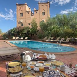 Kasbah Ait BenHadda, hôtel à Skoura