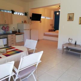 ALTHEA HOLIDAY STUDIO