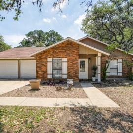 Serene San Antonio Vacation Home w/ Smart TVs