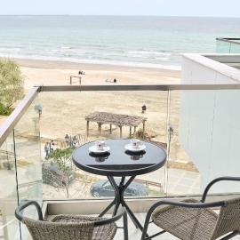 Ciu & Biu in Infinity Pool & Spa Resort